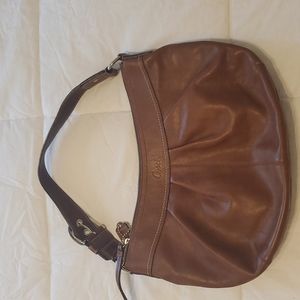 Vintage Coach brown leather bag. 17"x11". Over the shoulder. Used